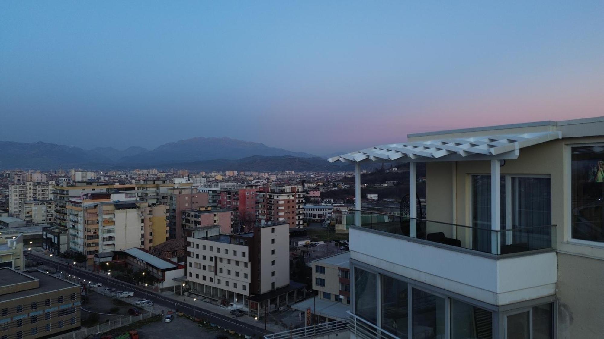 Sublime Bnb Apartment Shkoder Exterior photo